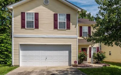 3906 Fernledge Court-Beautiful 4 Bedroom in Charlotte