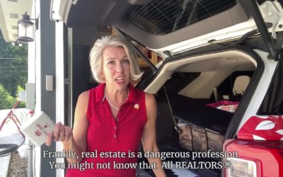 Real Estate Tip of the Day #71 – Trunk  Must-Haves for REALTORS®